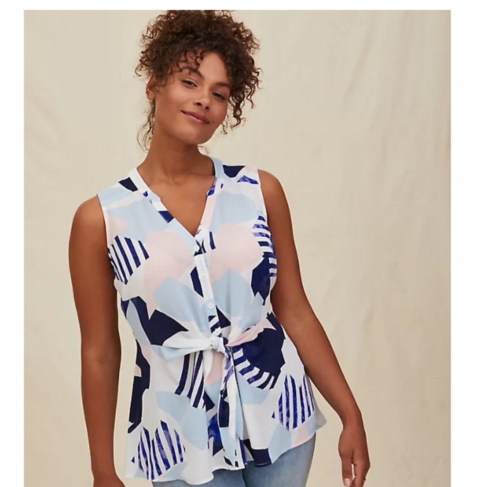 Sleeveless blouse